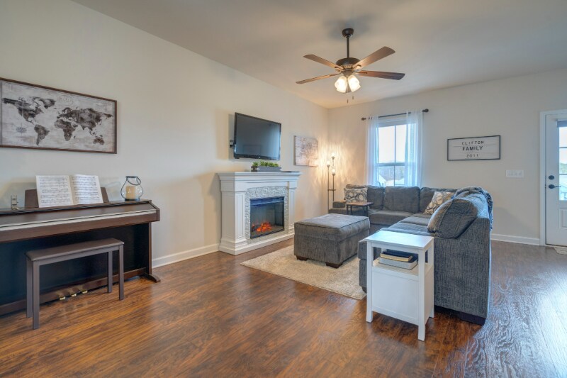 Building Photo - 370 Hamilton Ave NW