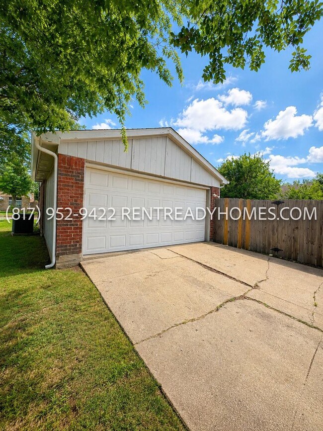 Building Photo - 3811 O B Crowe Dr