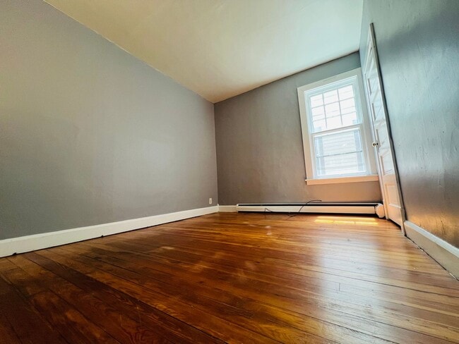 Building Photo - 57 S Main Ave