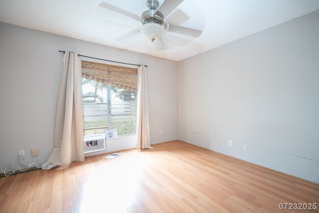Building Photo - Move-In Ready! 3br, 2.5 ba in Makakilo, $3...