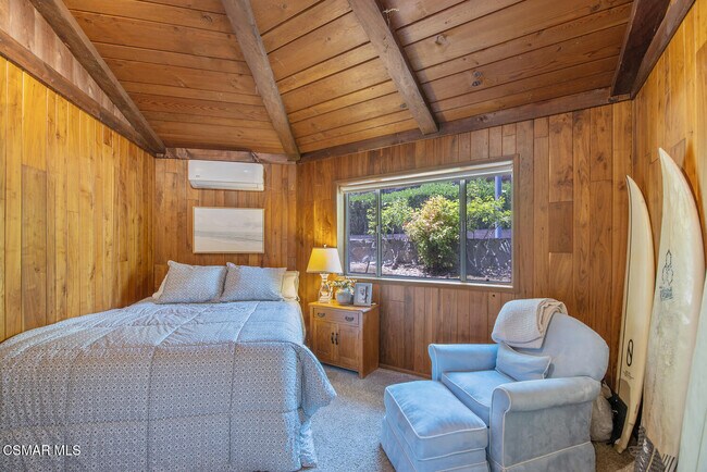 Building Photo - 498 Lake Sherwood Dr