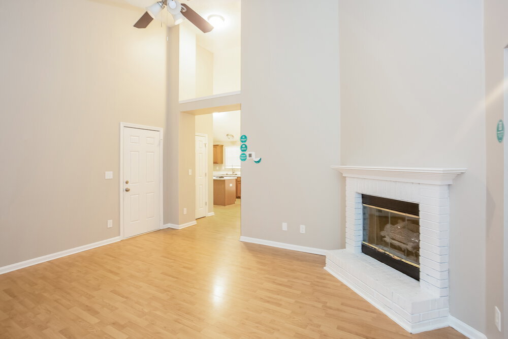 Building Photo - 691 Rebecca Jane Dr