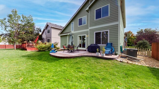 Building Photo - Stunning 3bd 3.5ba Home in the Mariana Butte Neighborhood