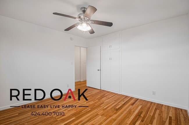 Building Photo - 2243 Merton Ave