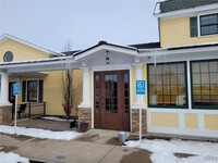 Building Photo - 6475 Collamer Rd