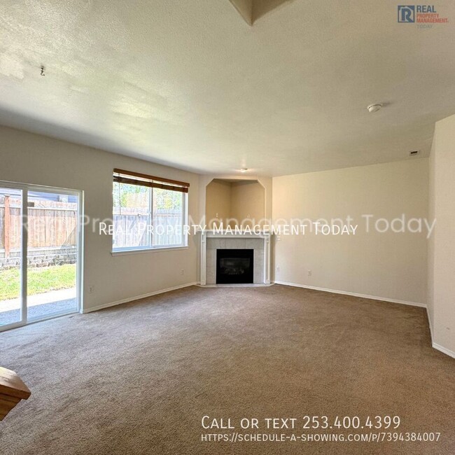 Building Photo - 15117 67th Ave E