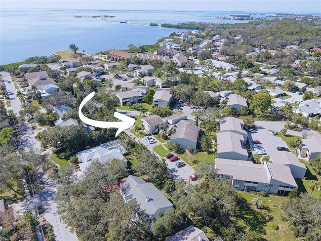 Building Photo - 428 Windrush Bay Dr