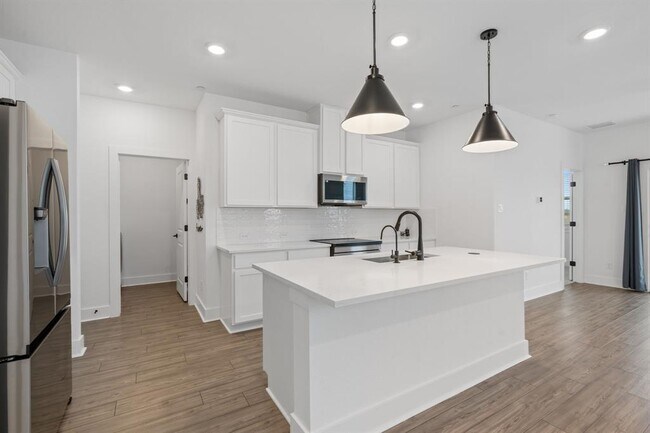 Building Photo - 2568 Jack Nora Wy