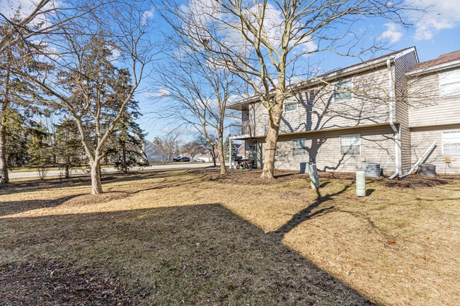 Building Photo - 59 Gant Cir