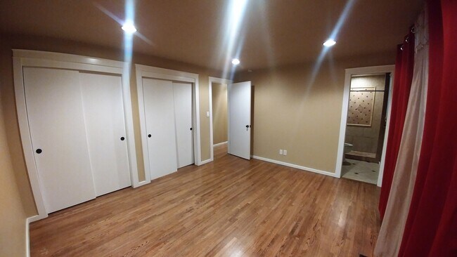 Building Photo - O&#39;Neill 7551