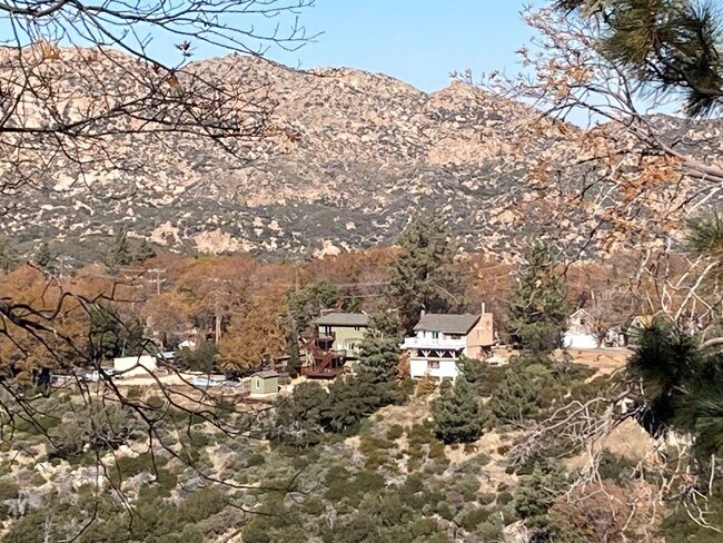 Building Photo - Magnificent Alpine Chalet with Breathe Tak...