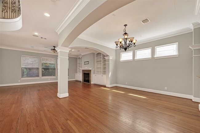 Building Photo - 5319 Fayette St