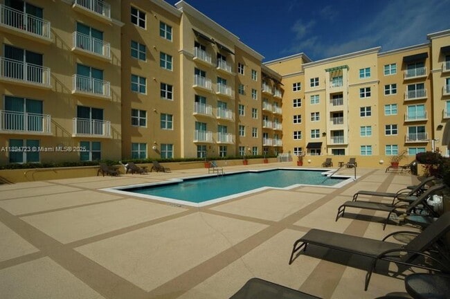 Building Photo - 50 Menores Ave