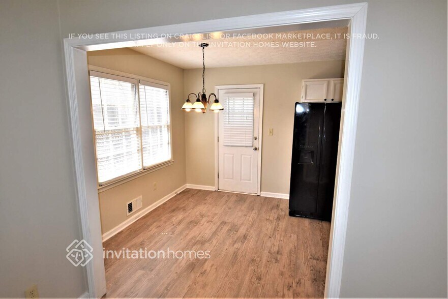 Building Photo - 105 Water Way Trail