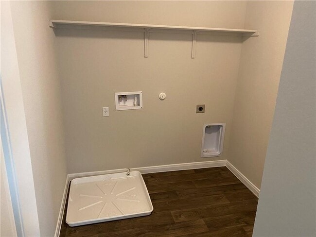 Building Photo - 138 Lullaby Dr