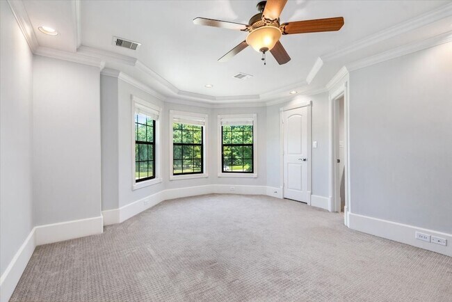 Building Photo - 4806 Pine Wood Meadows Ln