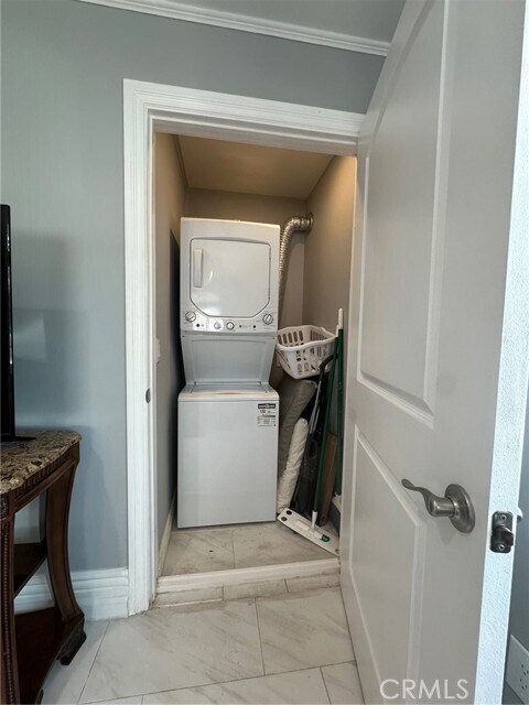 Building Photo - 23003 Brenford St