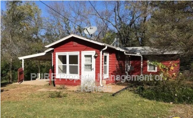 Primary Photo - 4830 NE Indian Creek Rd