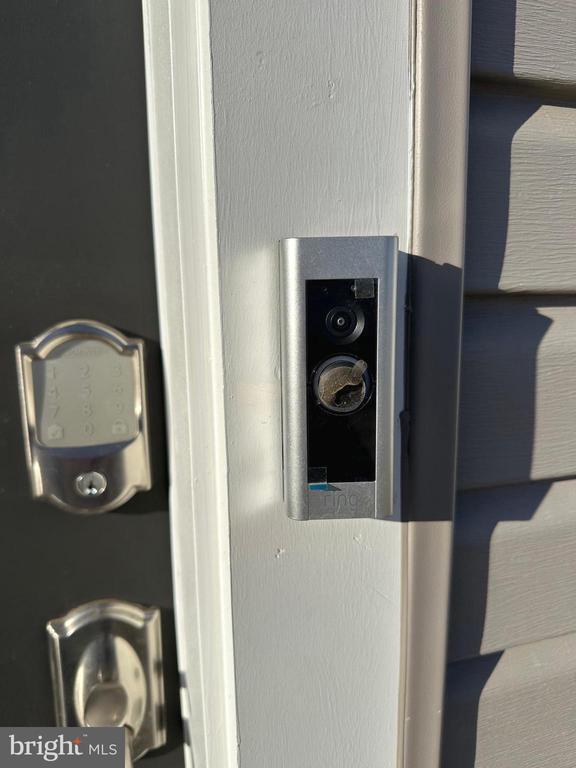 Building Photo - 317 Short Br Dr