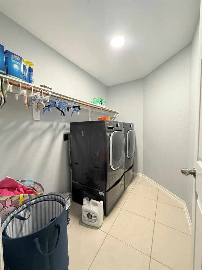 Building Photo - 18306 Fresh Air Ct