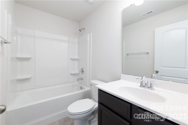 Building Photo - 3 bedroom town home in Rea Farms- walkable community to restaurants, shops, walking trails