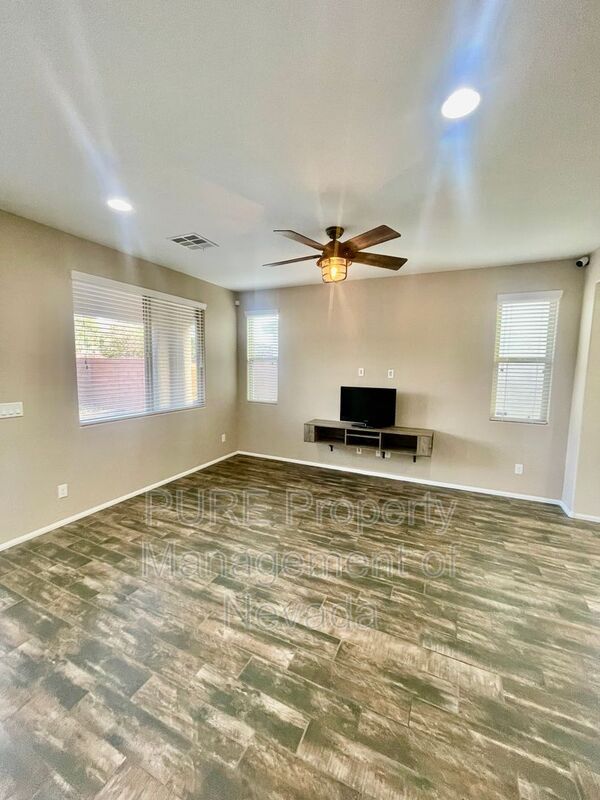 Building Photo - 7584 Eastham Bay Ave