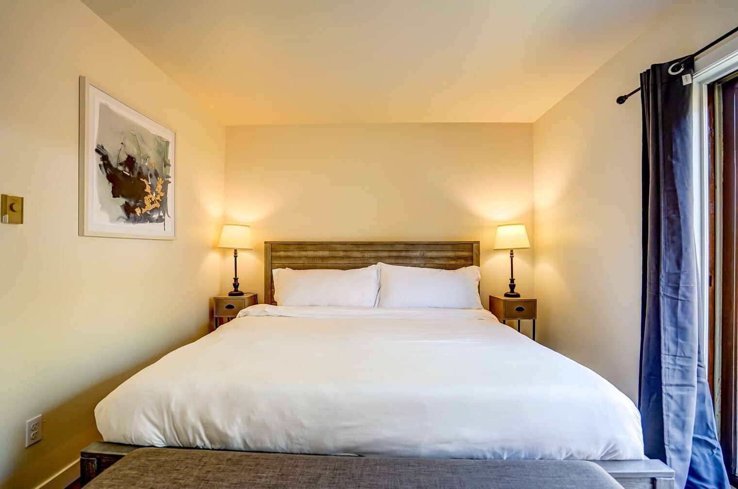 Building Photo - 1217 E Wilson St