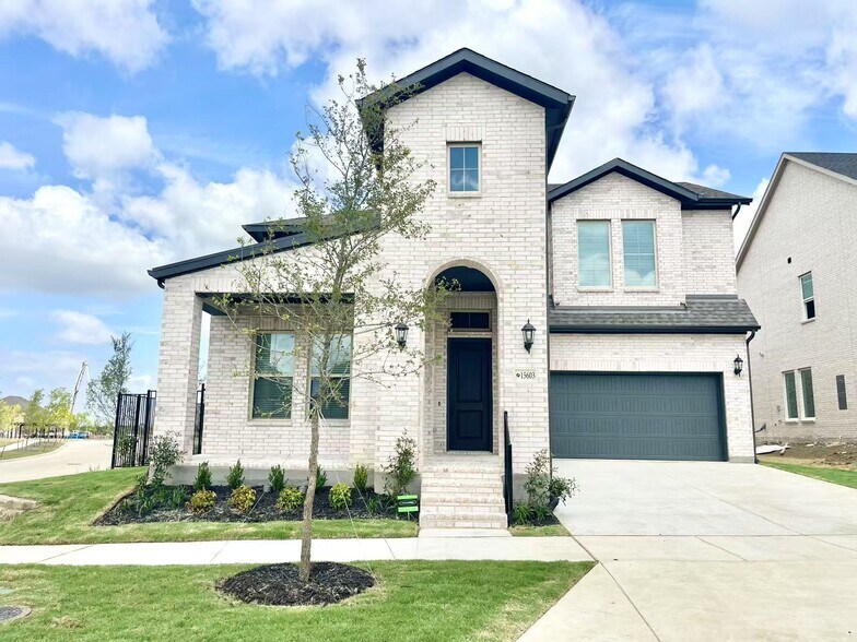 Building Photo - 15603 Valerian Trl