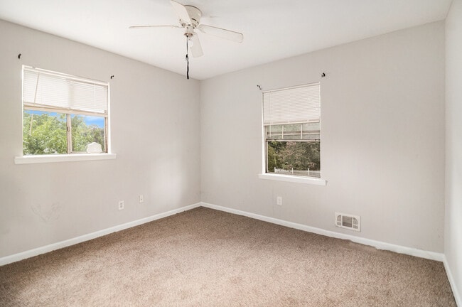 Building Photo - 8753 E Bourne Dr