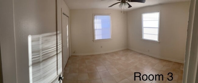 Building Photo - 544 Wilson St