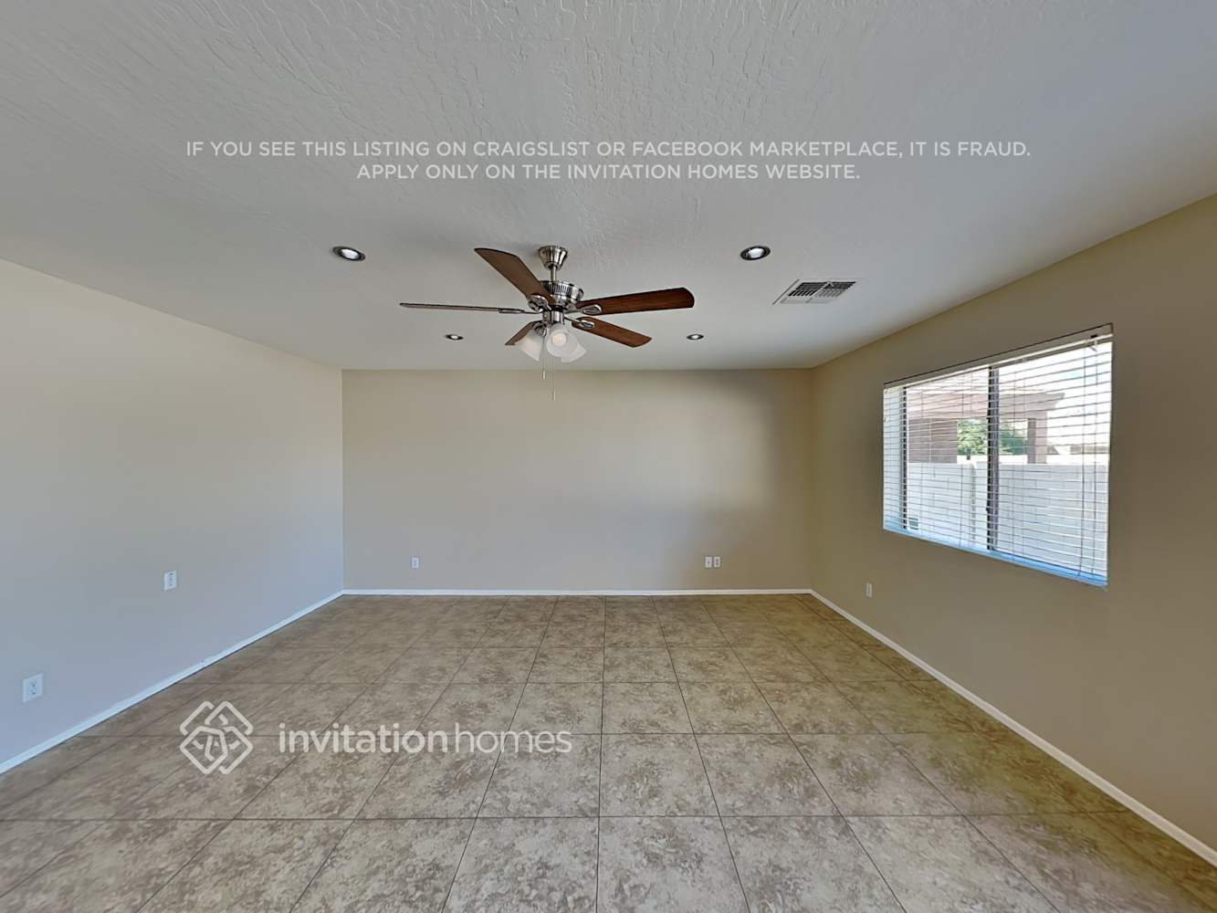 Building Photo - 2224 W Silver Creek Ln