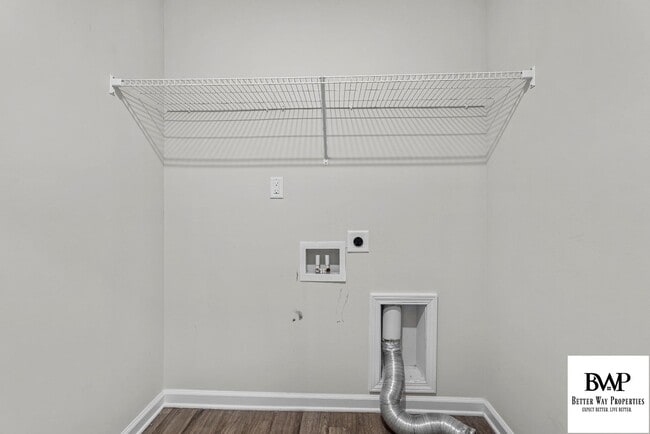 Building Photo - 737 Wimbee Ct