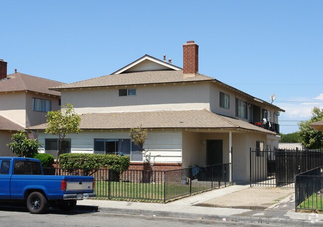 Primary Photo - 331 Cuesta Del Mar Dr