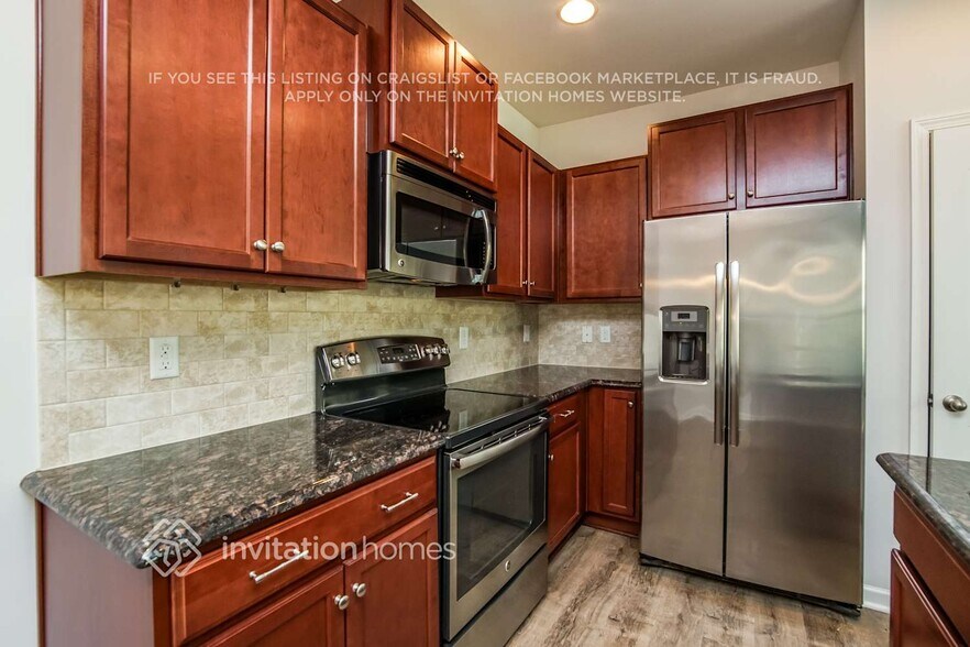 Building Photo - 7609 Weathered Oak Way