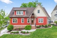 Building Photo - Great location, less than one mile from Historic Downtown Franklin.