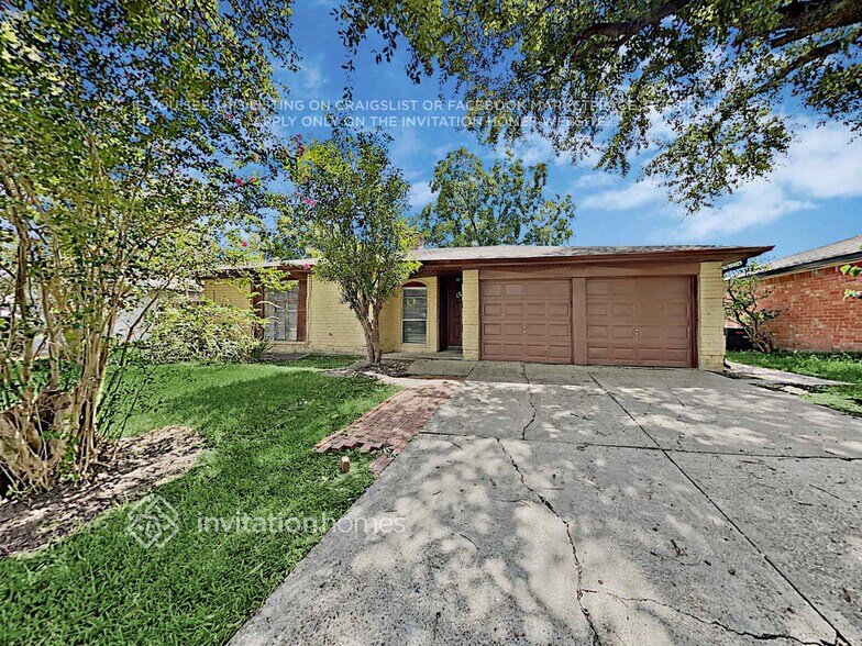 Primary Photo - 8502 Avington Rd