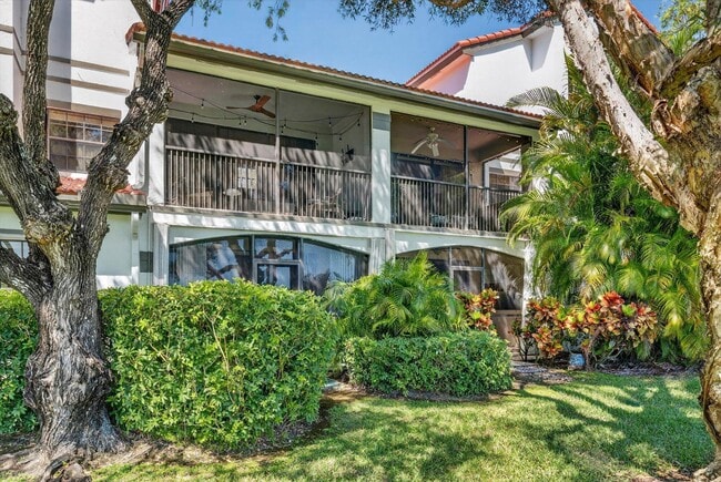 Building Photo - 301 SW 158th Terrace