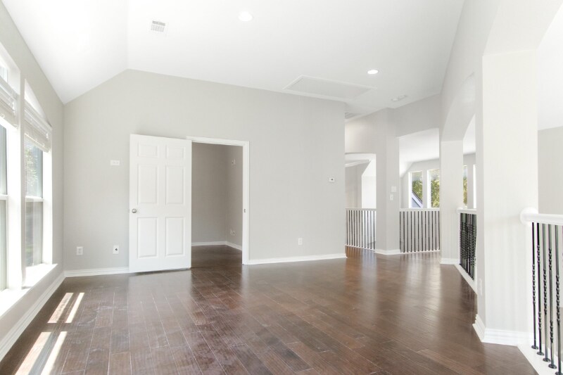 Building Photo - 396 Parkvillage Ave