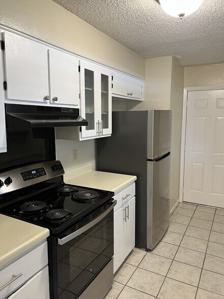 Building Photo - 5302 Gawain Dr