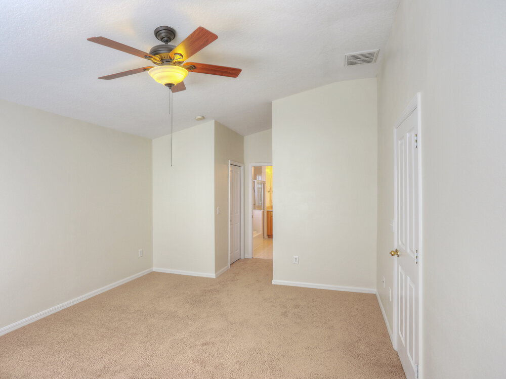 Building Photo - 24622 Volterra Ct