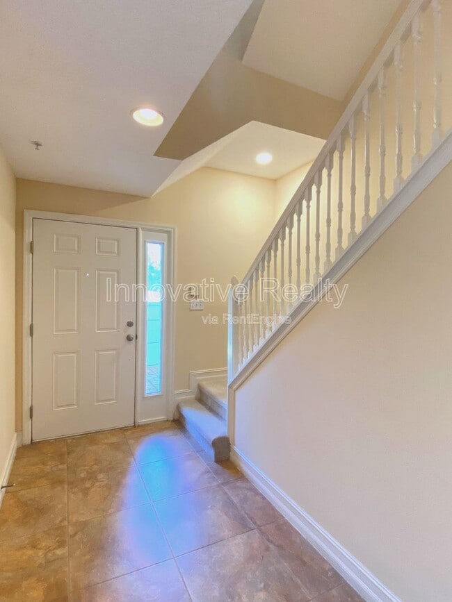 Building Photo - 4817 San Marino Cir