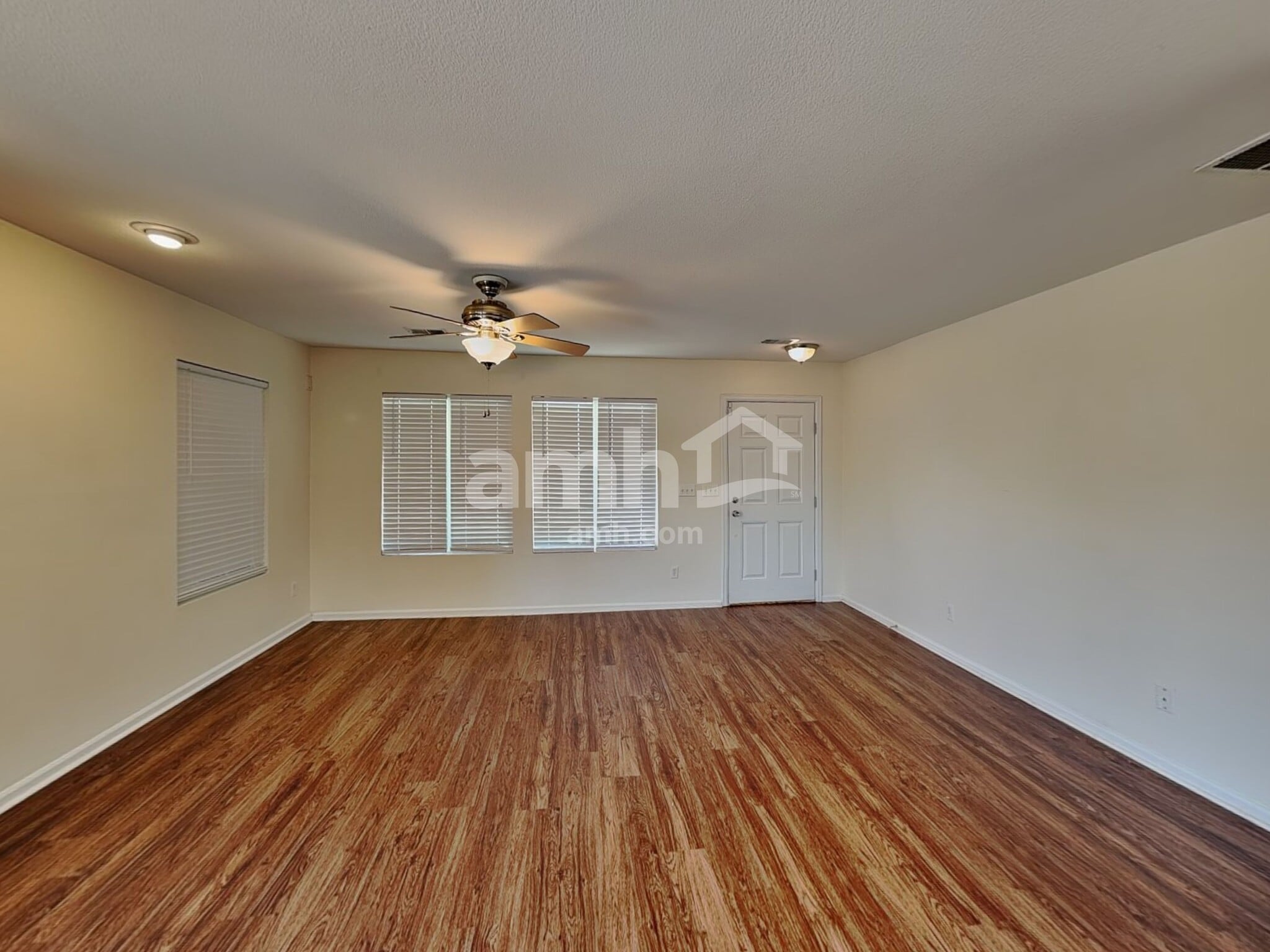 Building Photo - 5532 N Jebel St