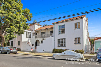 Building Photo - 1462 1/2 S Holt Ave-1462