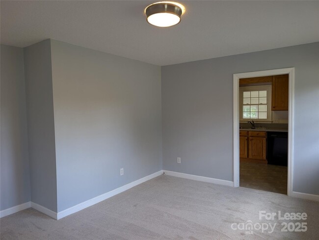 Building Photo - 155 Hamptons Cove Rd