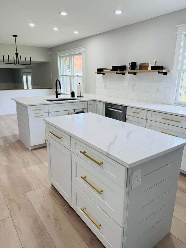 Building Photo - 5800 Ponderosa Dr