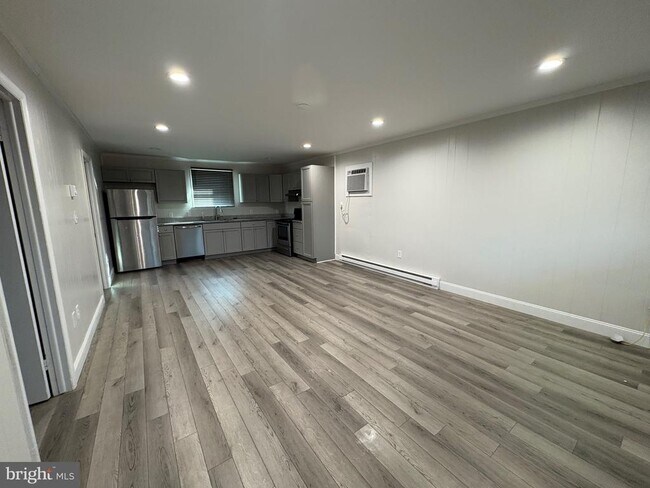 Building Photo - 1056 Dual Pl