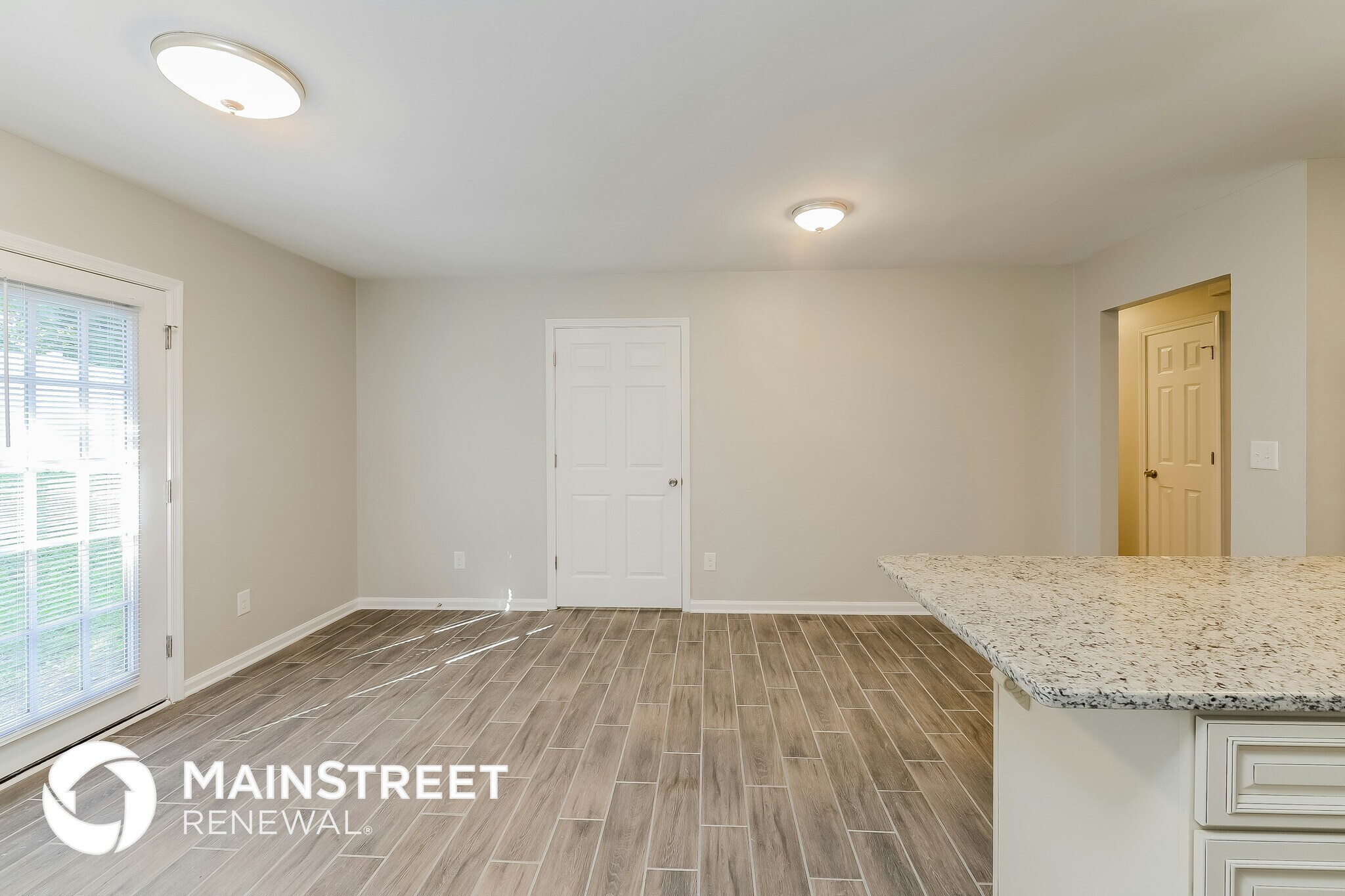 Building Photo - 2857 Hondo Dr