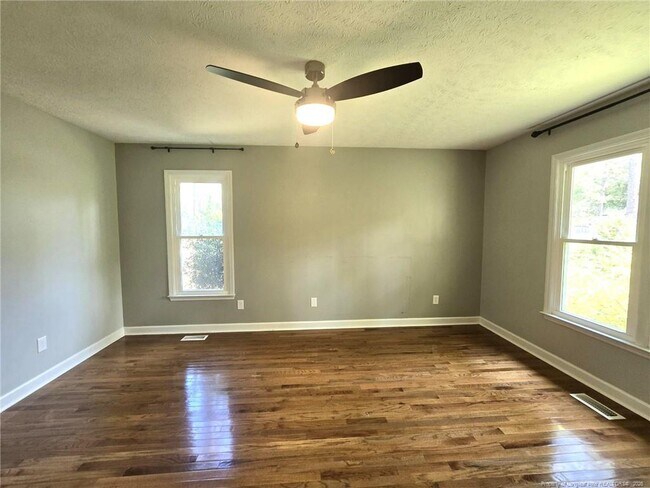 Building Photo - 7786 Dragonhead Rd