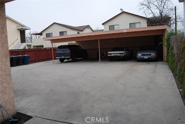 Building Photo - 9509 Los Angeles St