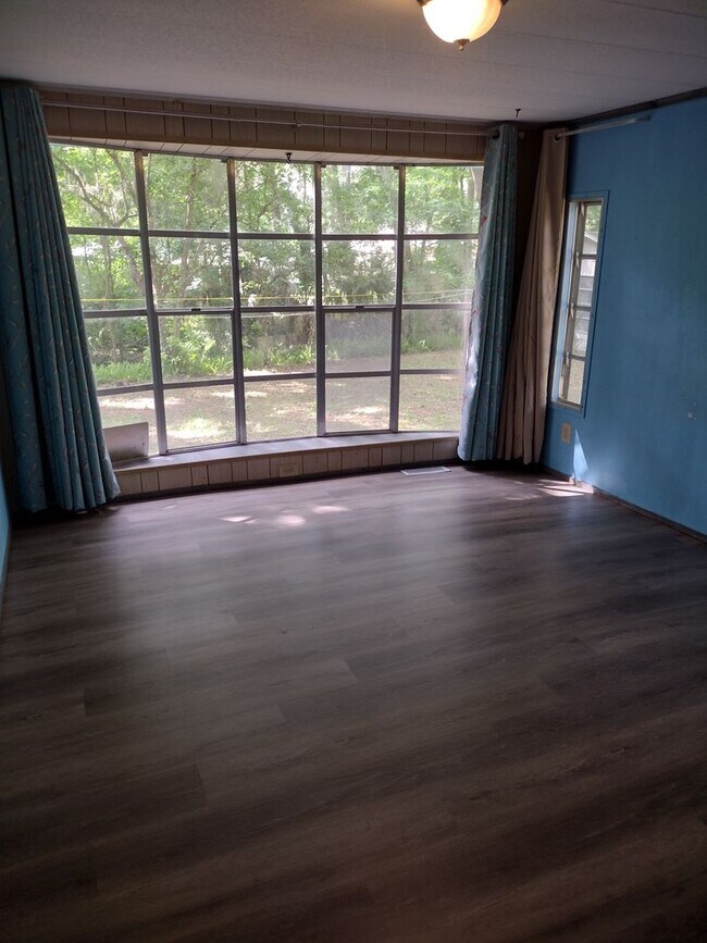 Building Photo - 3610 CR 406